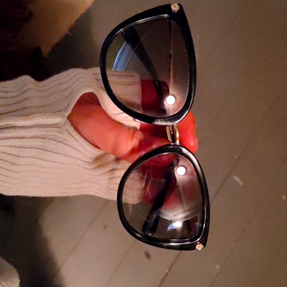 COACH HC8276 Women's Sunglasses